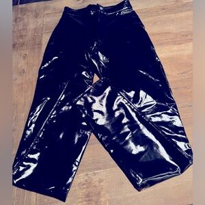 Laroxx black pleather pants size xs